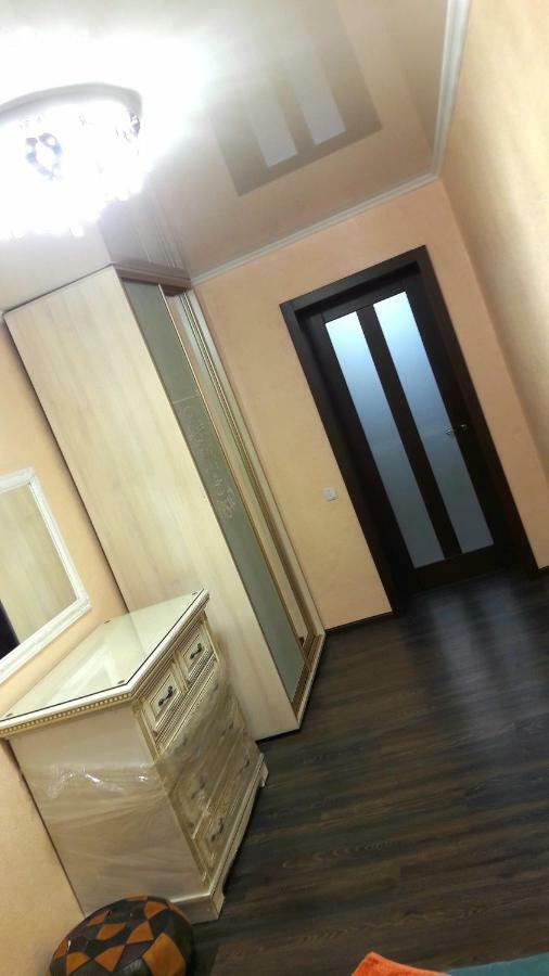 Appartement Затишок У Самому Центрі Дніпра à Dnipro Extérieur photo